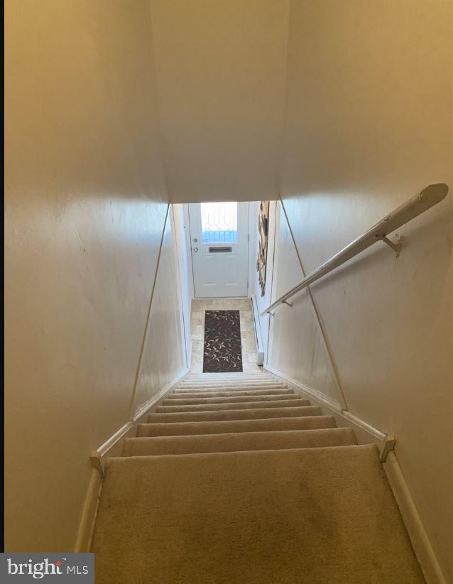 Foto del edificio - 27 N Annapolis Ave