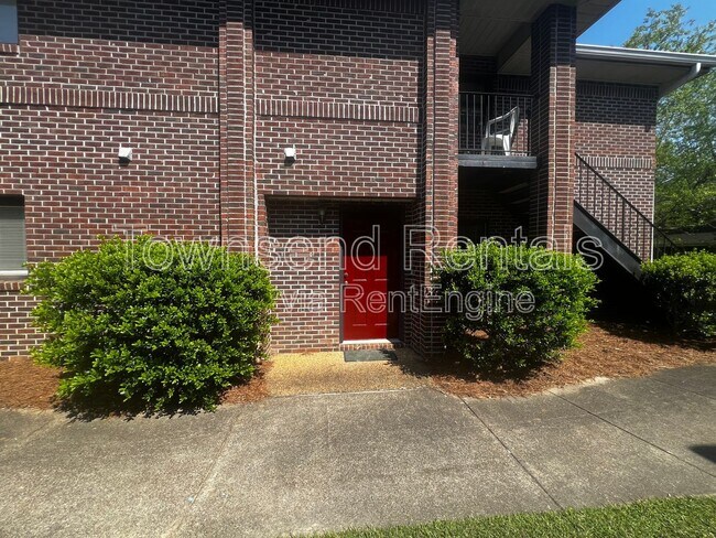 Foto del edificio - 1055 Ancestry Dr