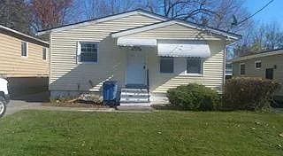 Building Photo - 4663 E 177th St