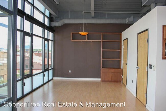 2 br, 2.5 bath House - 100 Gold Ave #404 photo'