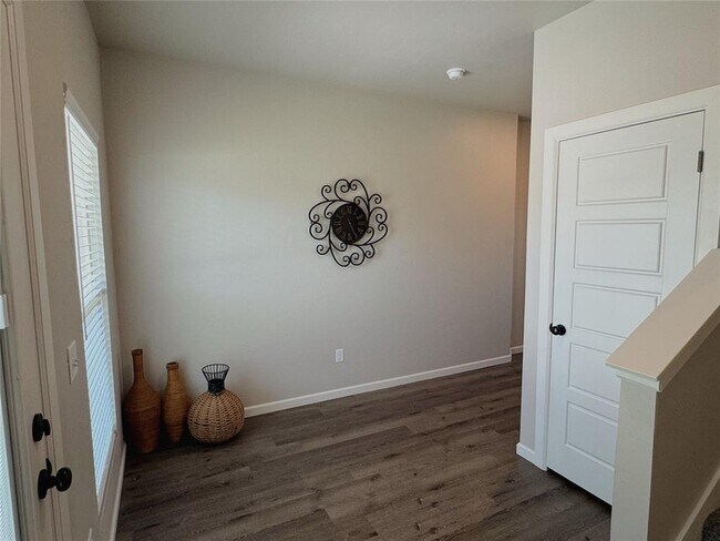 Building Photo - 7725 Westhall Pl