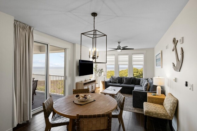 Building Photo - 9800 Grand Sandestin Blvd