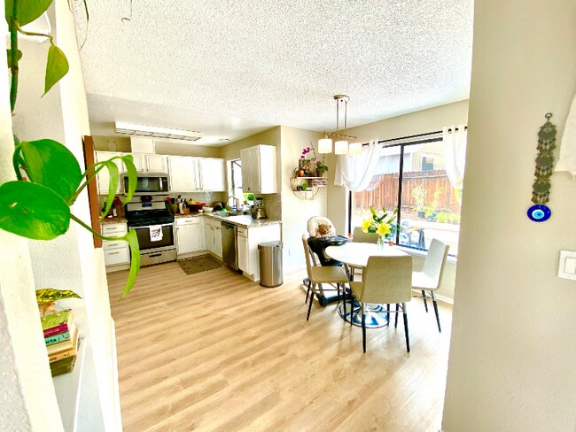 Building Photo - 1115 Backer Way