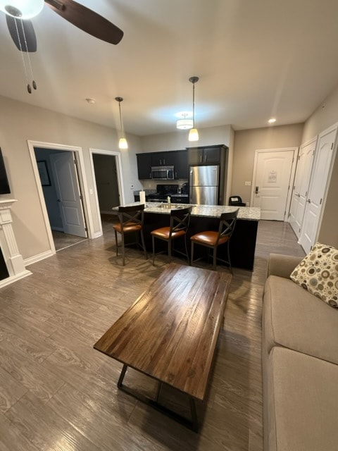 Foto del edificio - 2497 Sweet Home Rd