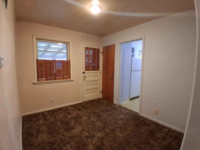 Foto del edificio - 302 Ridgeview St
