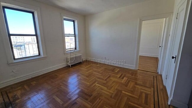 1 bedroom in ASTORIA NY 11106 - 1 bedroom in ASTORIA NY 11106 Apartment