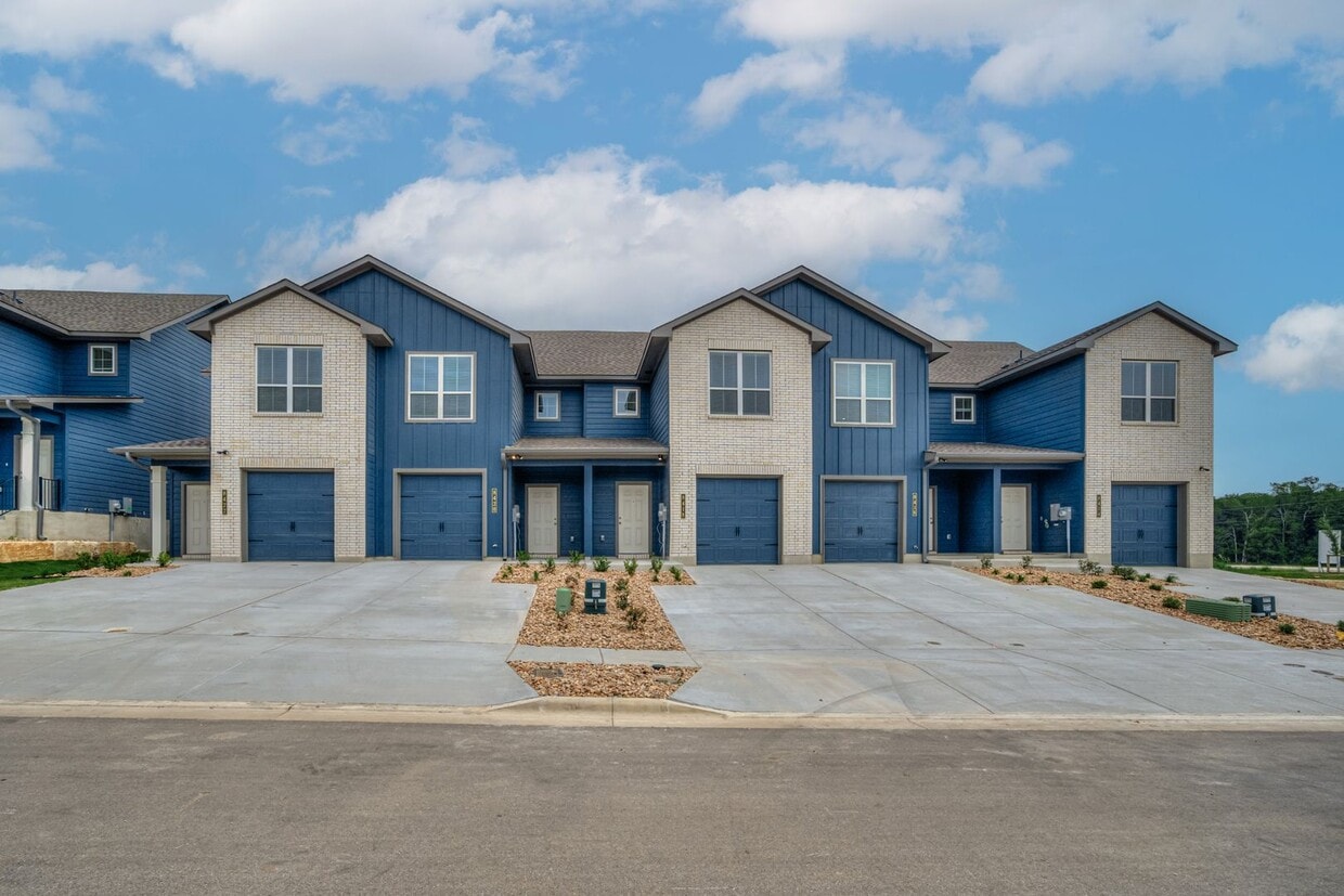 Foto principal - Where Style Meets Comfort: Elevate Your Li...
