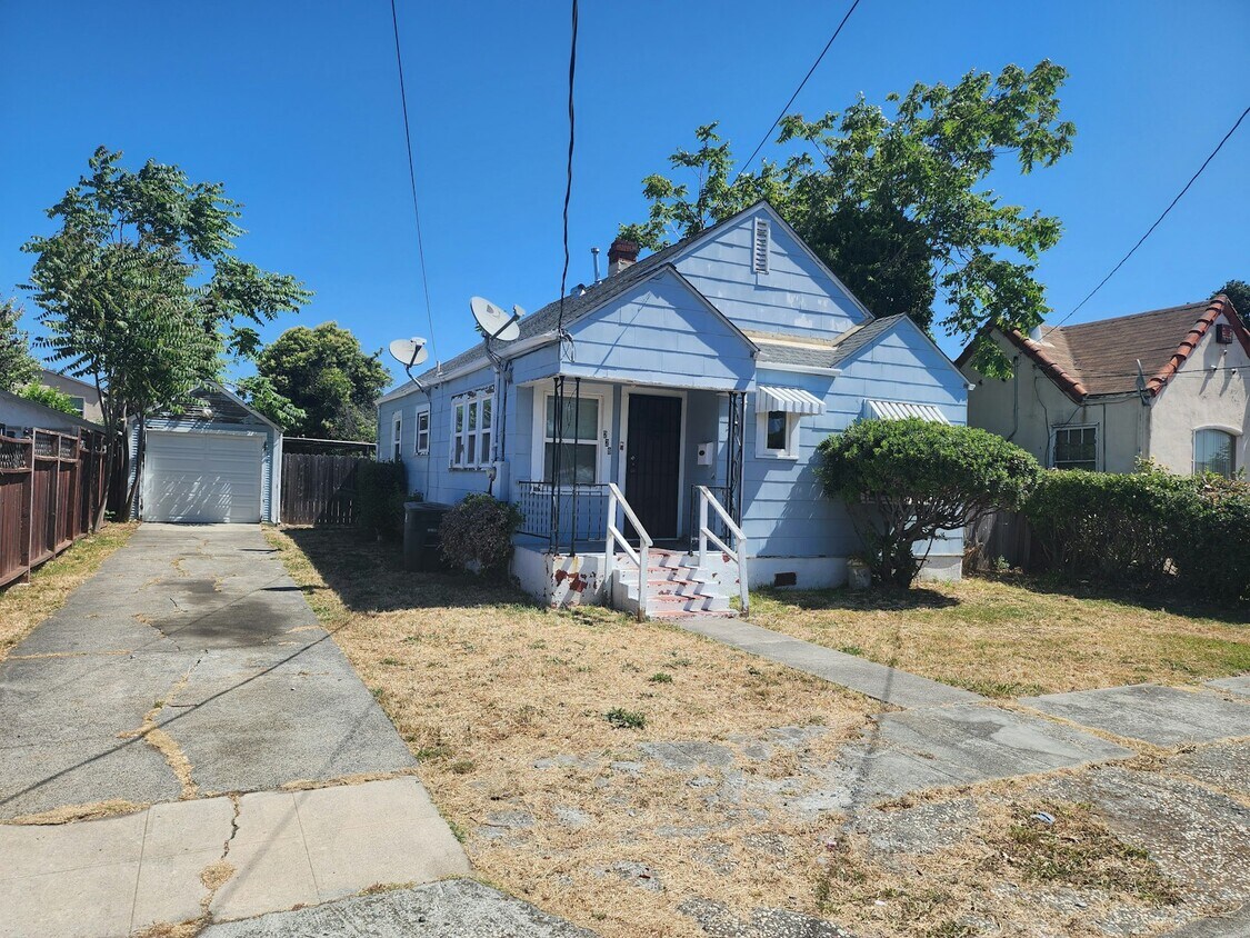 Foto principal - 228 Cassady St