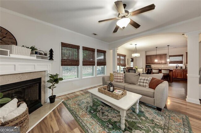 Building Photo - 266 Ascott Ln