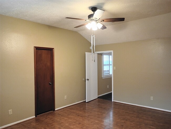 Building Photo - 21406 Golden Dove Dr