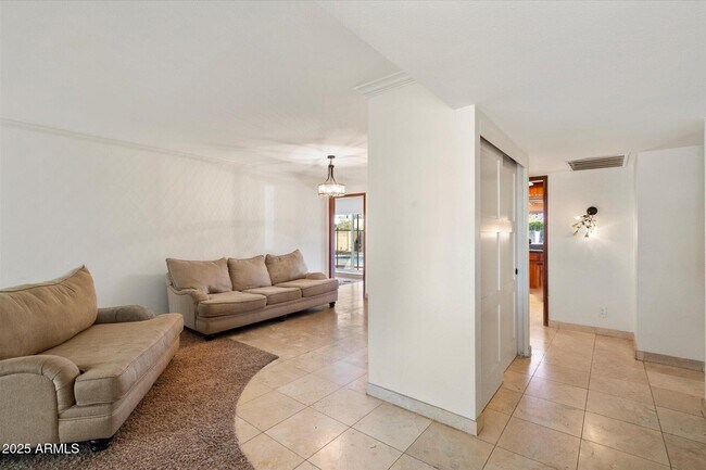 Foto del edificio - 6503 S Bonarden Ln