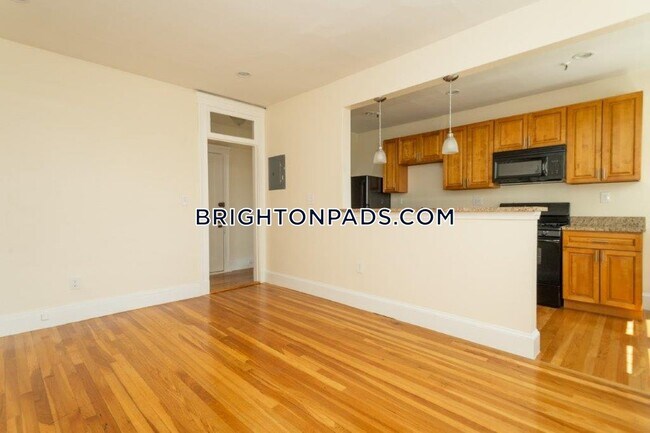 Foto del edificio - 286 Chestnut hill Ave.