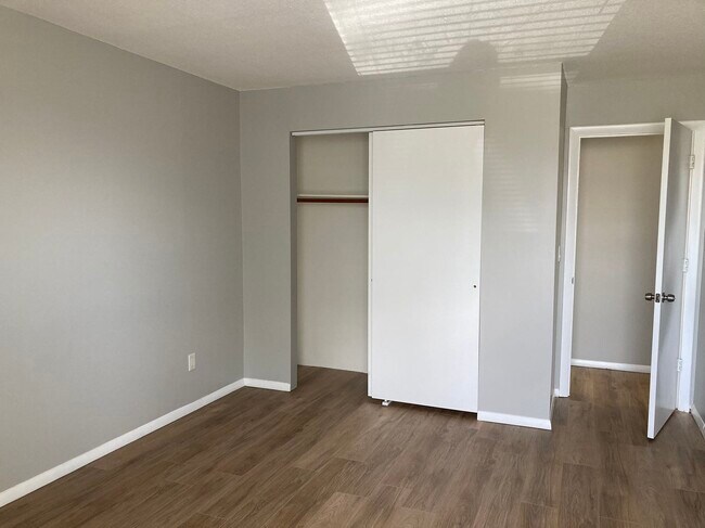 Building Photo - 48 Shrewsbury Green Dr