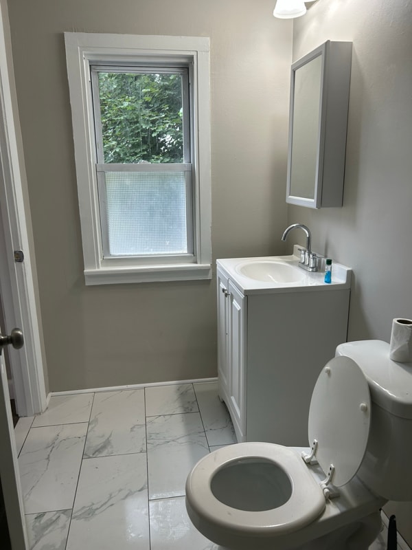 Building Photo - 3 Britton Ave