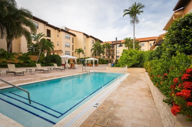 Foto del edificio - 1 Bed/1 Bath Condo in Gorgeous Resort Style Community