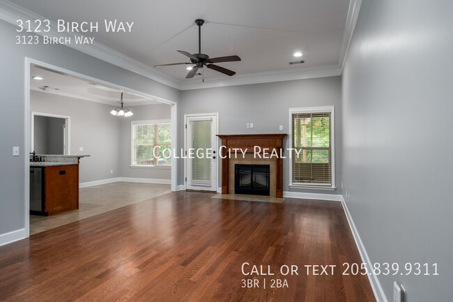 Foto del edificio - 3123 Birch Way