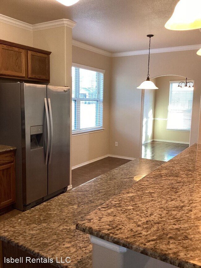 Building Photo - 5 br, 2.5 bath House - 1707 Dream Catcher ...
