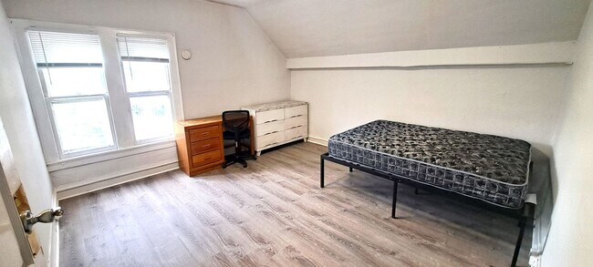 Foto del edificio - 112 Hudson St