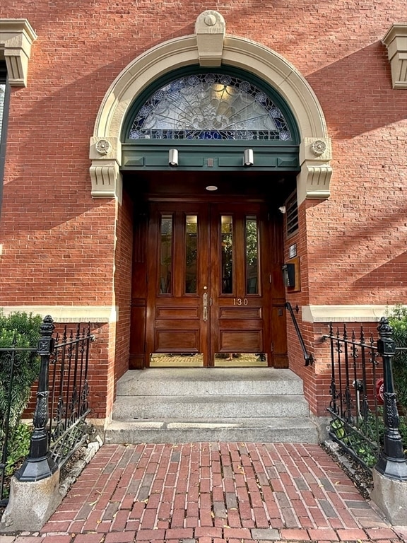Building Photo - 130 Appleton St