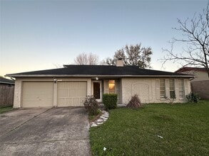 Building Photo - 11511 Misty Glen Ln