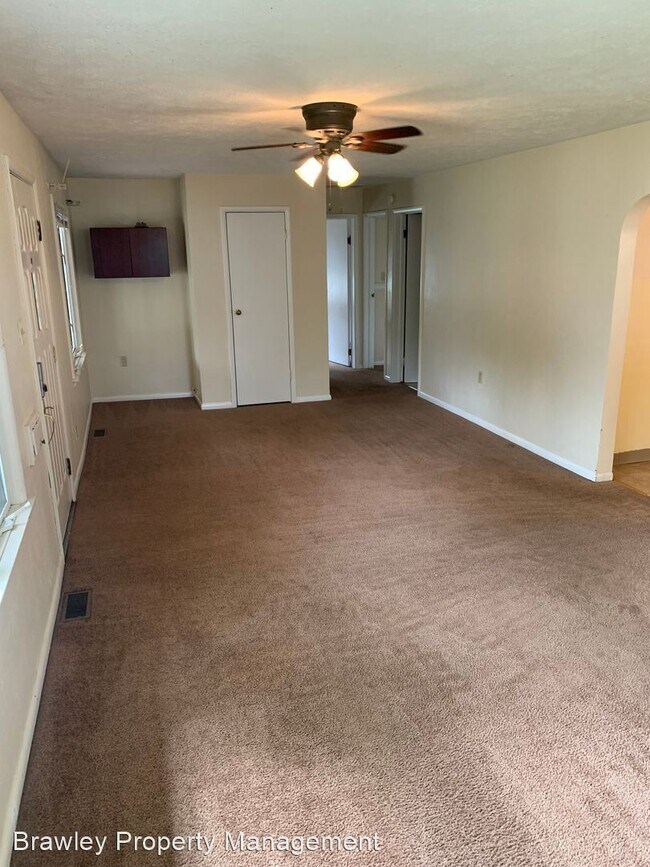 Foto del edificio - 3 br, 2 bath House - 319 E. 19th St