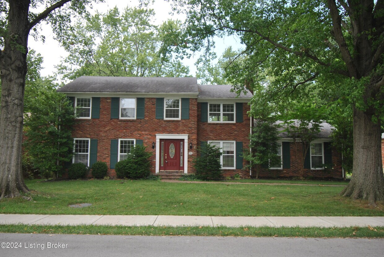 Foto principal - 10811 Tattenham Ln