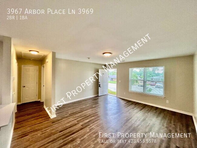 Foto del edificio - 3967 Arbor Pl Ln