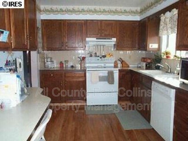 Building Photo - 2241 Arikaree Ct
