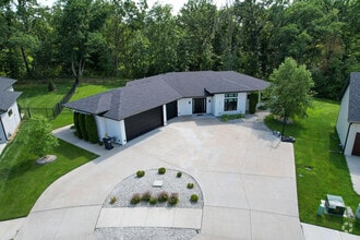 Building Photo - 609 Black Wolf Lp