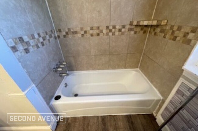 Foto del edificio - 200 NW 88th St