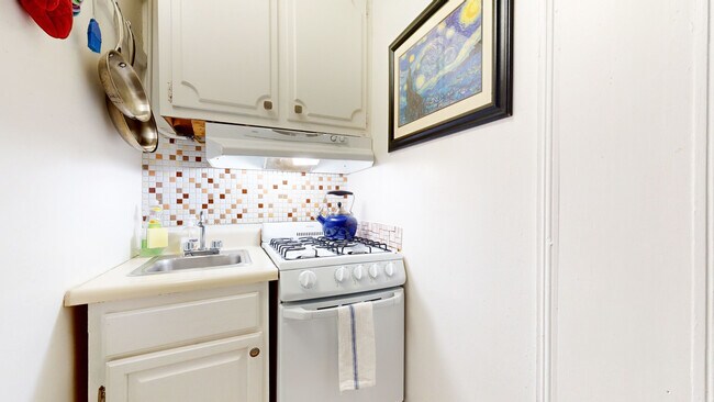 Foto del edificio - 1253 Beacon St