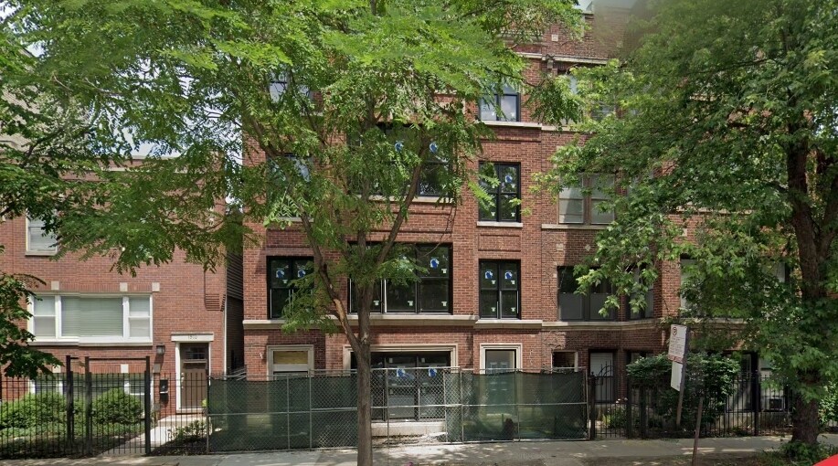 Primary Photo - 1508 W Addison St