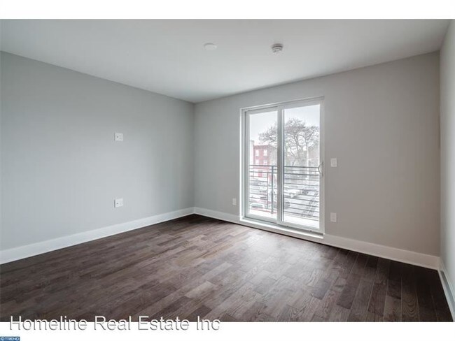 Building Photo - 1250 N 25th St