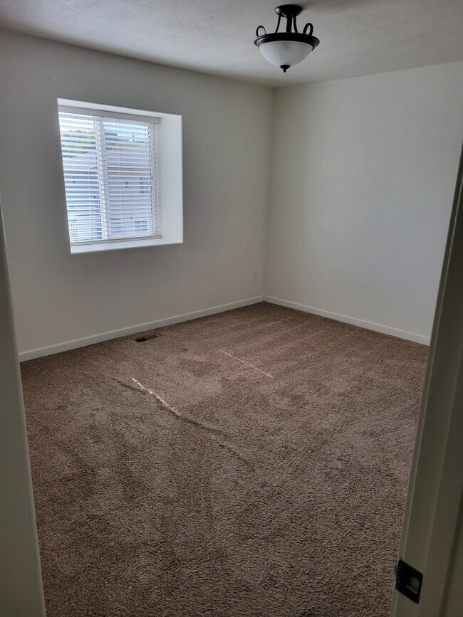 Foto del edificio - 1849 Red Bertrand Ct