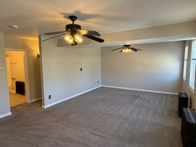 Building Photo - One Bedroom Second Floor Apartment- Dundalk, MD