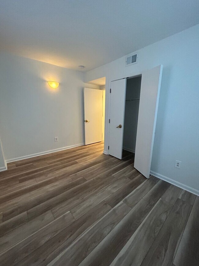 Foto del edificio - 4104 Ogden St