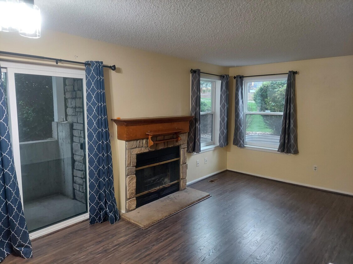 6715 S Field St Unit 504, Littleton, CO 80128 Condo for Rent in