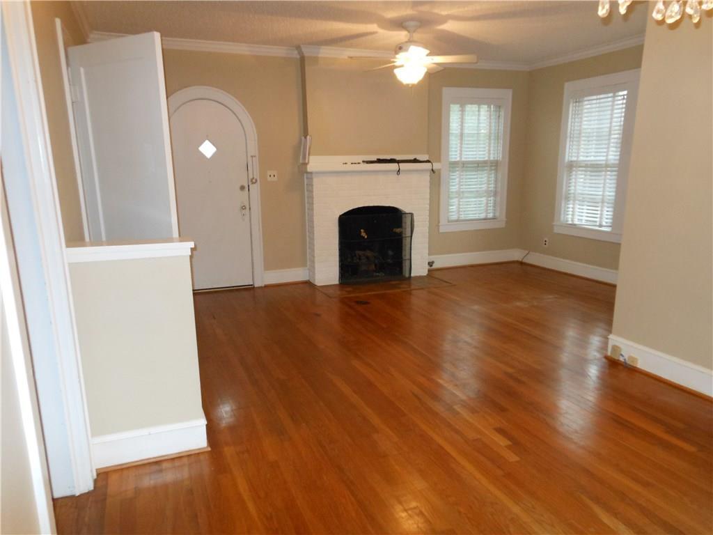 Foto del edificio - 4409 Rosedale Ave
