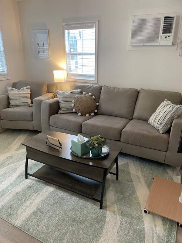 Foto del edificio - 210 H Pickens Rd