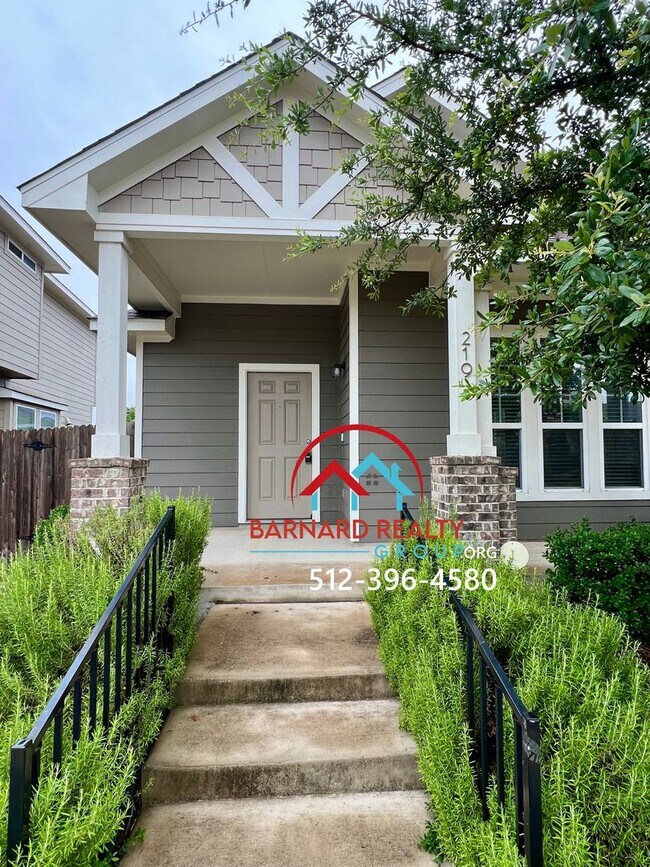 Foto del edificio - Available Now: 2 bed/2 bath in Desirable B...