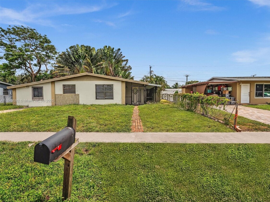 Foto principal - 5611 SW 38th St