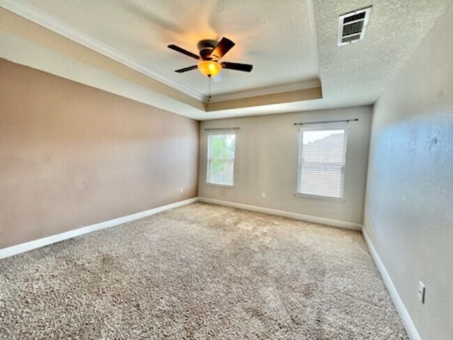 Building Photo - 4427 Mirada Way