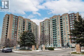 Building Photo - 11-1011 Oneida Crescent