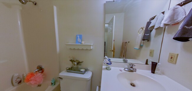 Building Photo - Attached Garage + Pet Friendly + Washer & ...