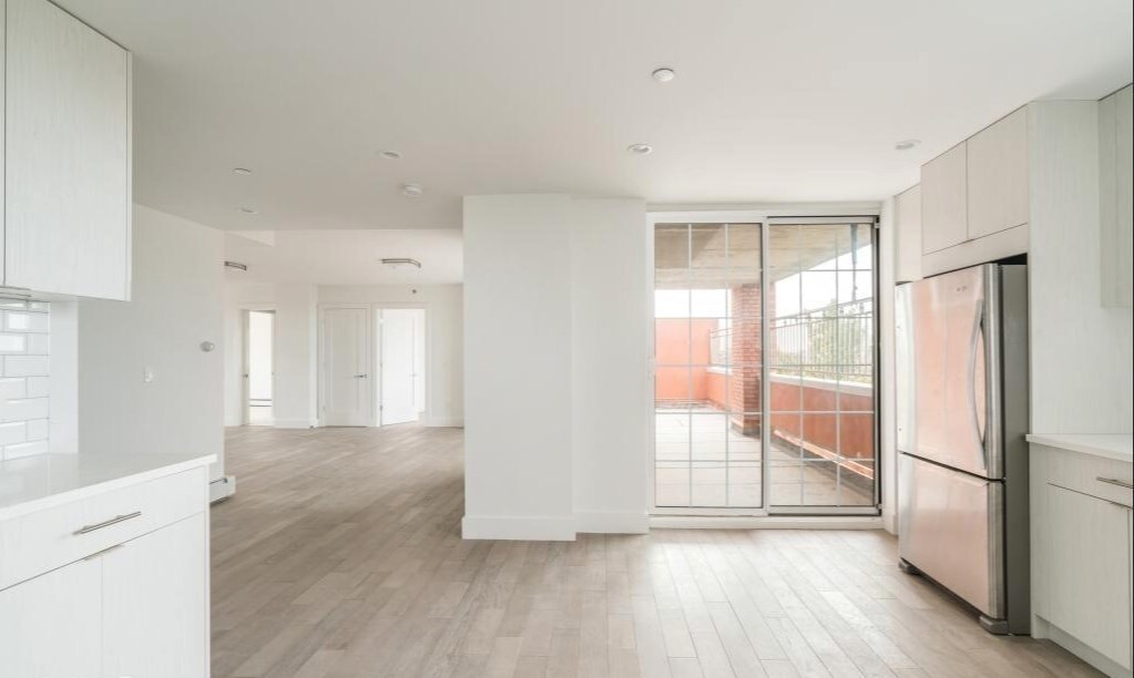 Foto principal - 423 Ocean Pkwy