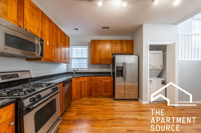 Foto del edificio - 2320 W Adams St
