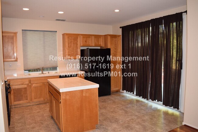 Building Photo - 3 br, 3 bath House - 883 Fifteen Mile Dr.