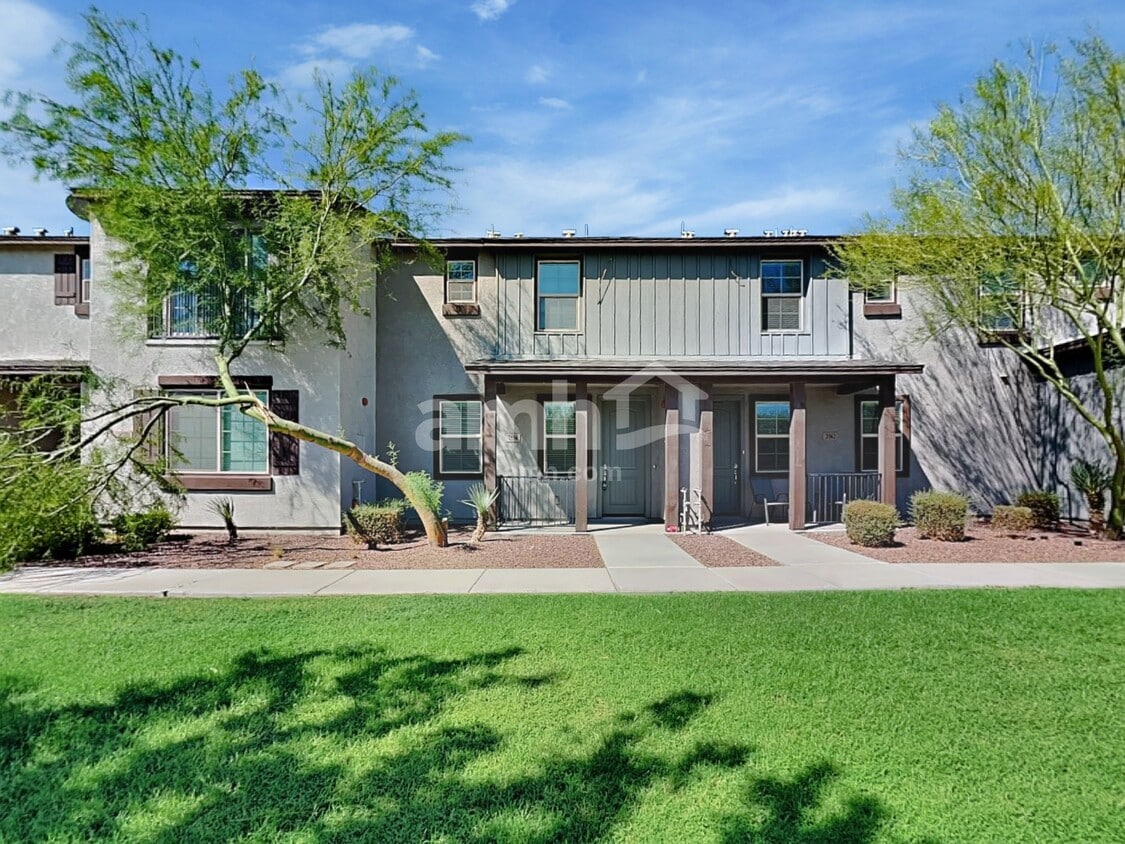 Foto principal - 2556 N Heritage St