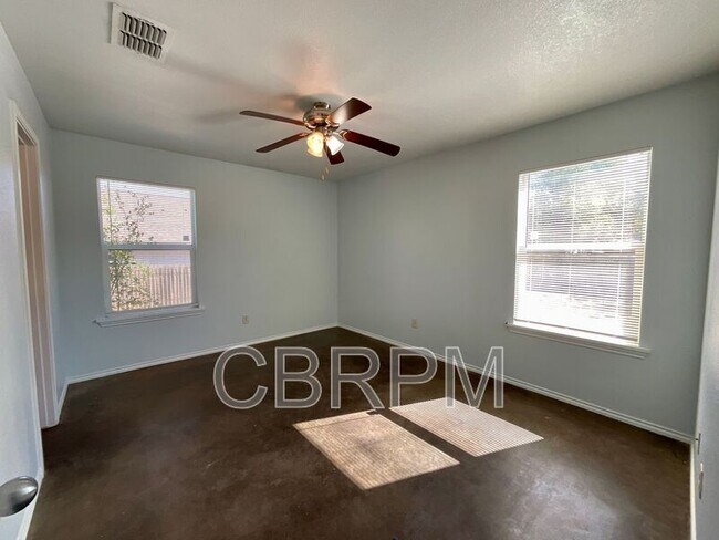 Foto del edificio - 2511 Louisville Ave
