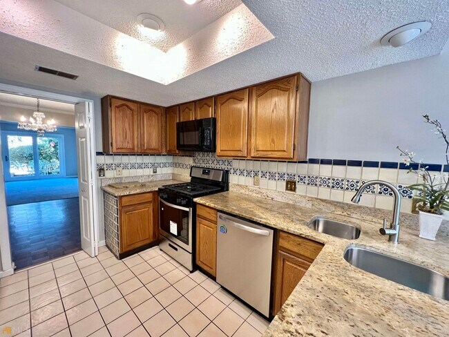 Foto del edificio - 122 Hampshire Ct
